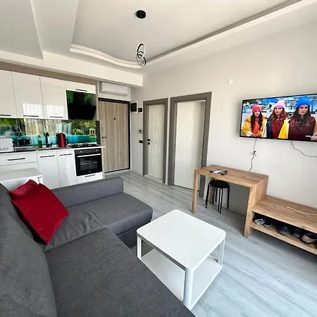 Apartament Denize Kolay Ulasim Lueks Ev Antalya